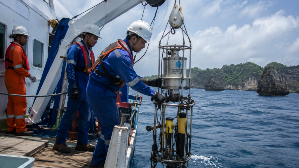 Nusa Penida Menuju Pulau 100 Persen Energi Bersih 2030